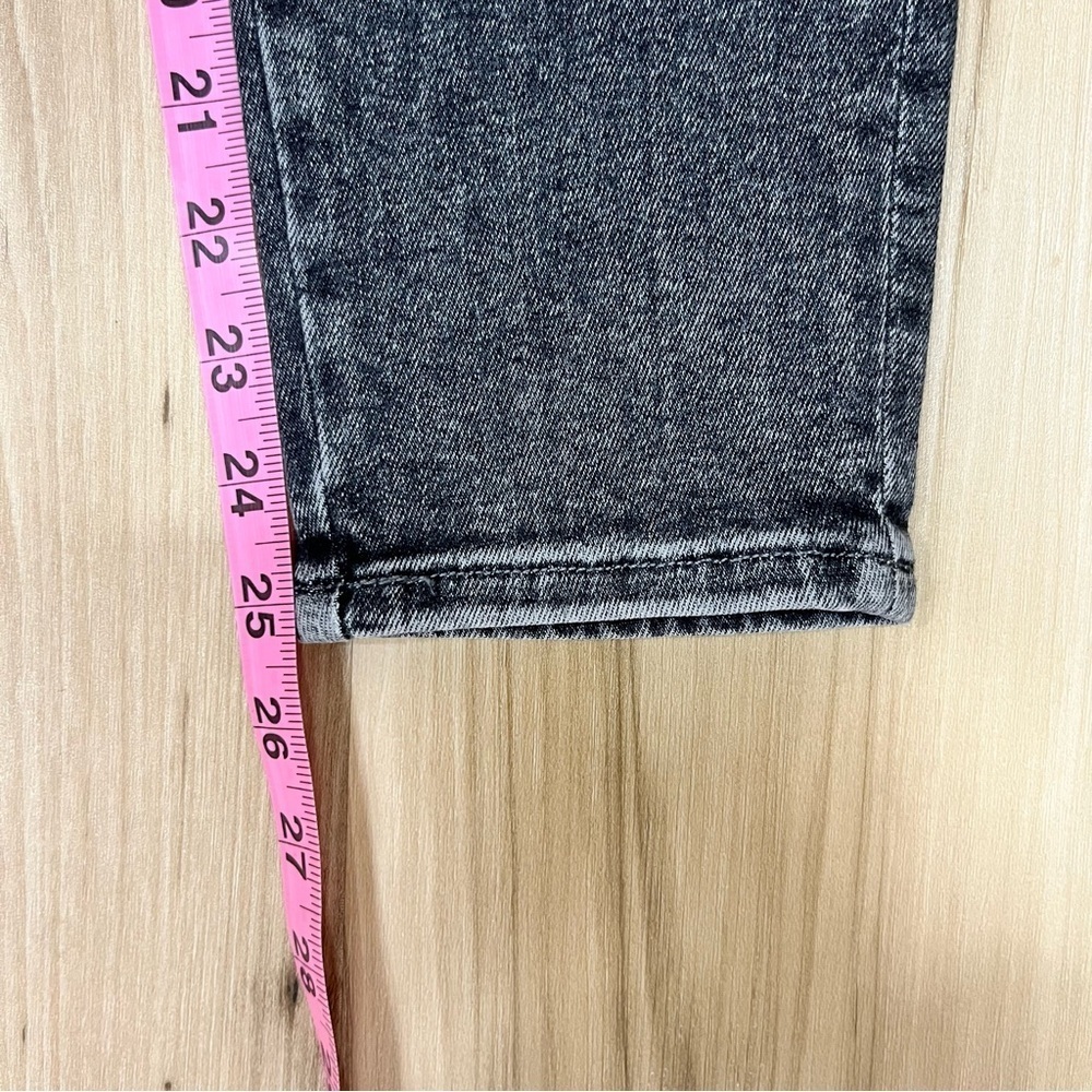 Frame Le One Skinny Dark Gray Wash - Size 30 (2) - Picture 8 of 8